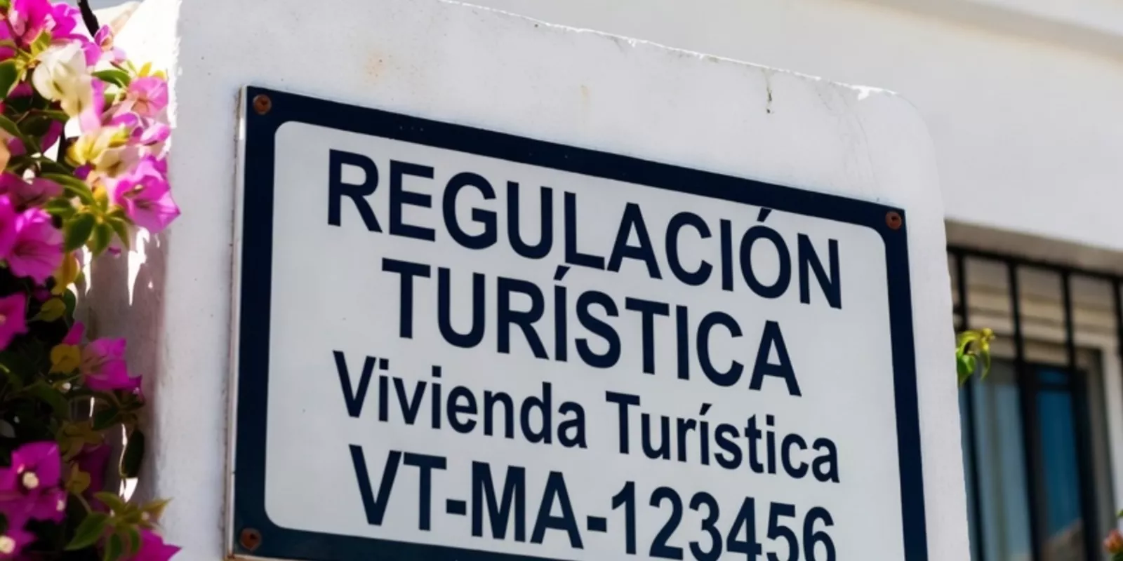 La nueva normativa de alquiler vacacional 2026 en la Costa del Sol: lo que no te cuentan (y cómo puede afectar a tu bolsillo)